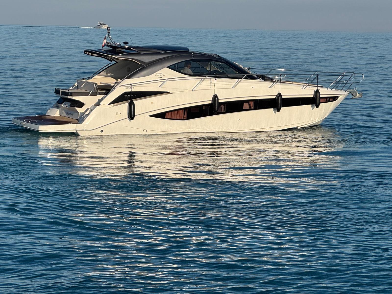 Galeon 405 HTL