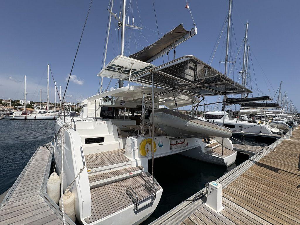 Lagoon 46 Fly